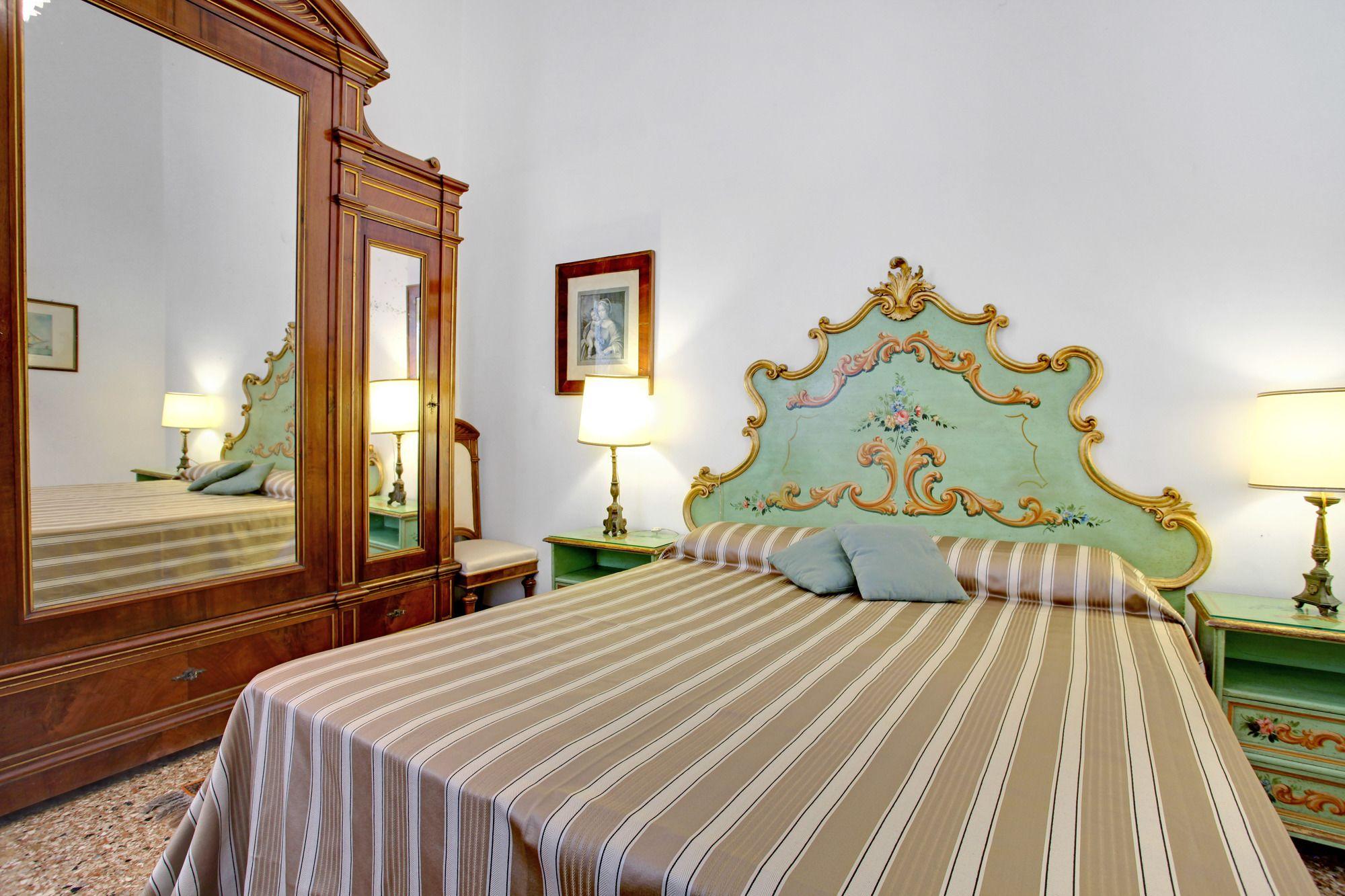 Testa - Wr Apartments Venesia Bagian luar foto