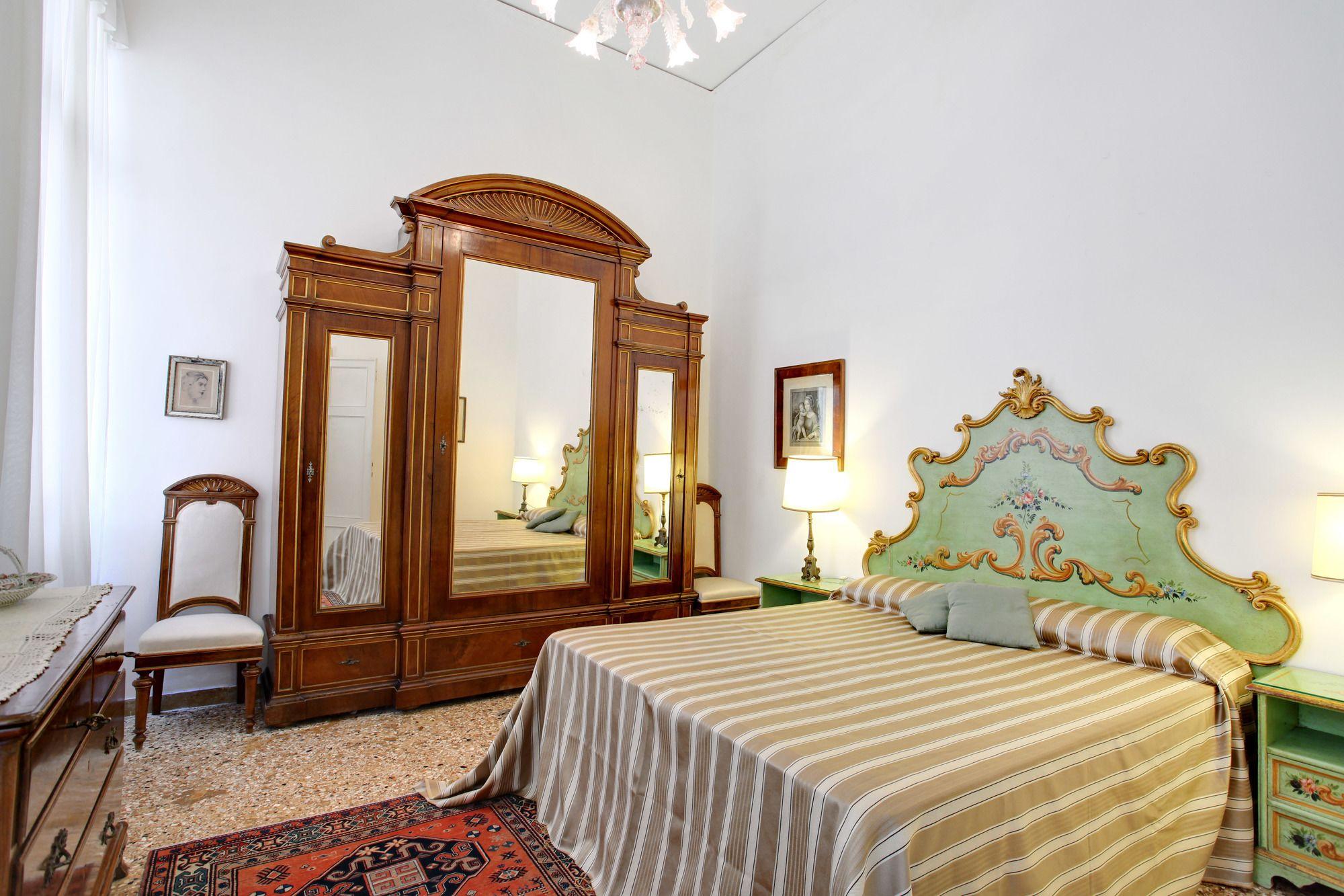 Testa - Wr Apartments Venesia Bagian luar foto