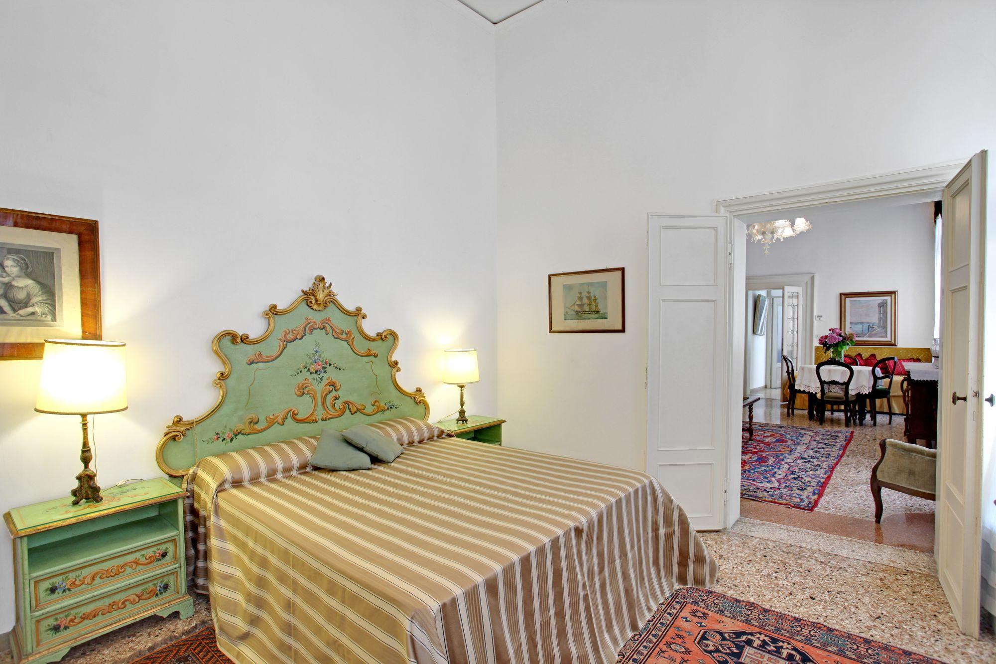 Testa - Wr Apartments Venesia Bagian luar foto